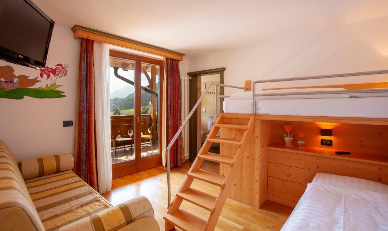 Resort Dolce Casa - Family & Spa Hotel Моена Екстериор снимка