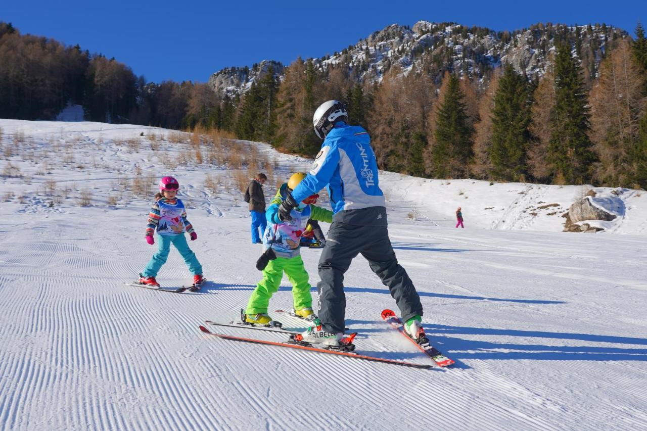 Resort Dolce Casa - Family & Spa Hotel Моена Екстериор снимка